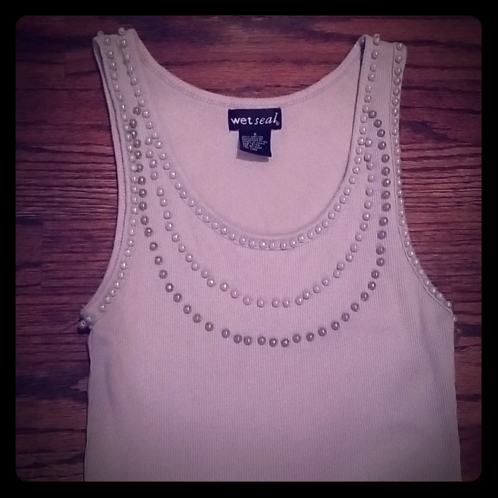 Pearl Tank
